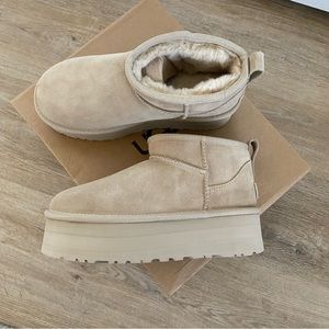 UGG ultra mini platform